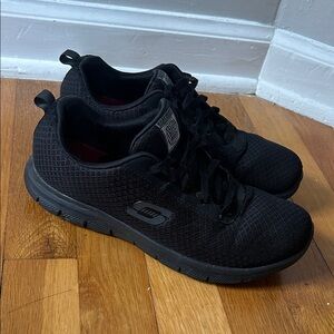 Skechers Black Knit Lace-Up Slip Resistant Work Sneakers